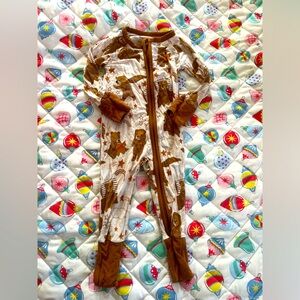 Little Sleepies bear zippy pajamas 0-3 months